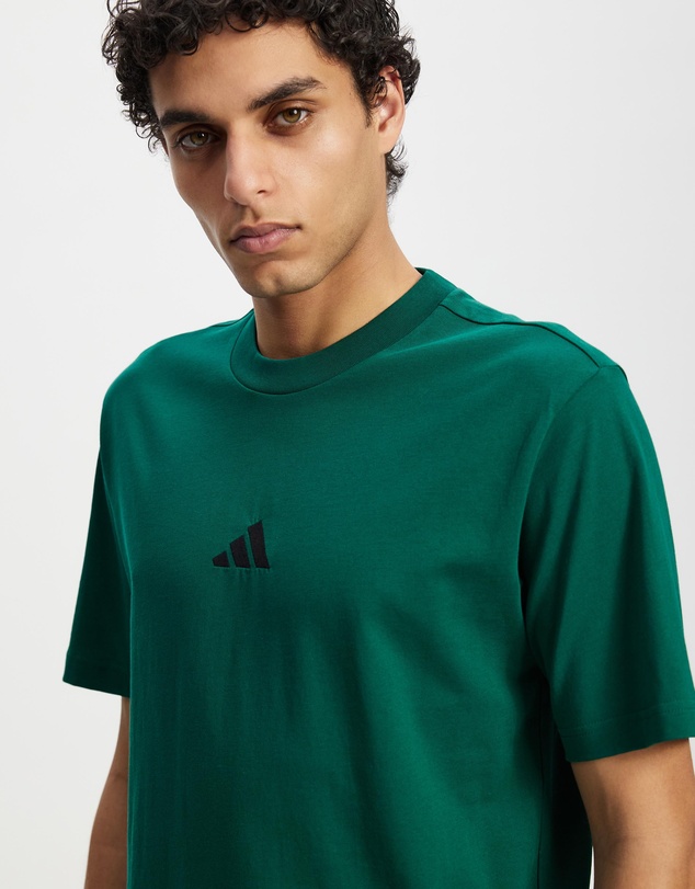 adidas Sportswear - Essentials Small Logo Single Jersey T-Shirt