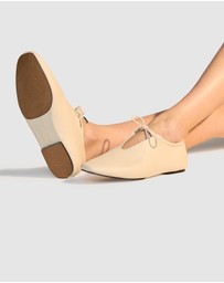 Rollie - Noah Lace Flat