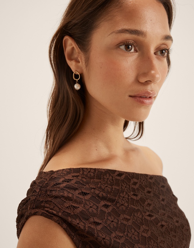 Review - Clara Lace Dress