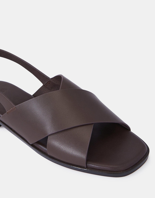 Wittner - Deon Ebony Leather