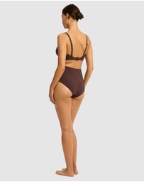 Sea Level Australia - Essentials Edit High Waist Gathered Side Pants