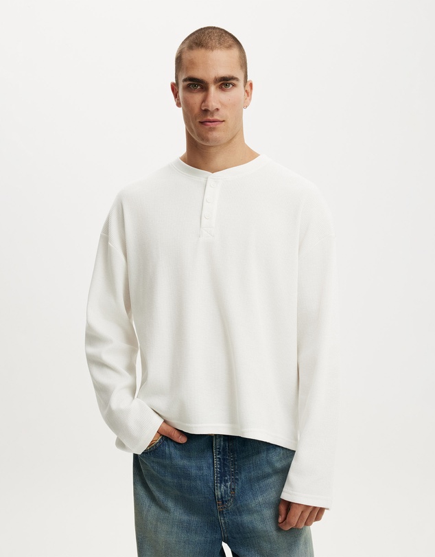Cotton On - Relaxed Fit Textured Henley Long Sleeve
