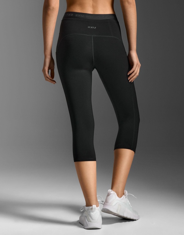 2XU - Form Stash Hi-Rise Compression Capri Tights
