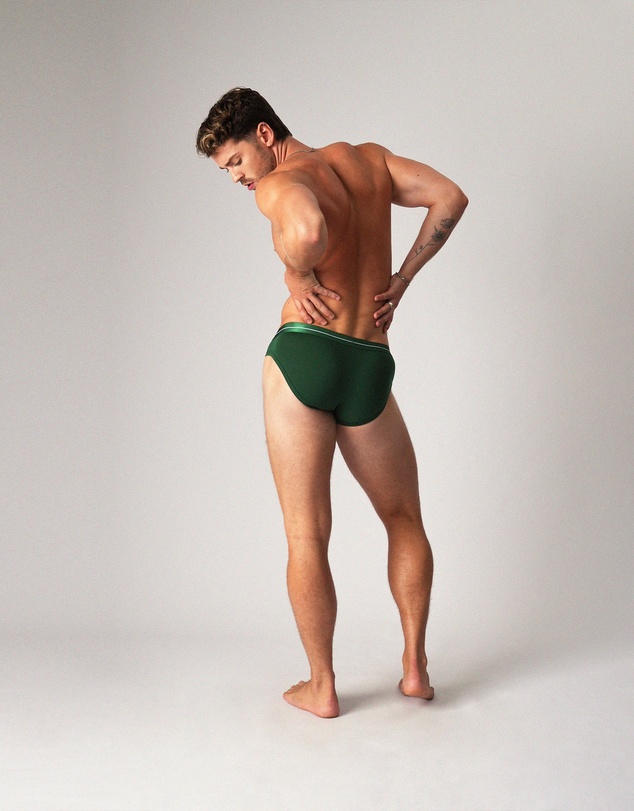 TEAMM8 - Icon Brief