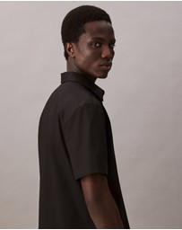Calvin Klein - Cotton Stretch Classic Button Down Shirt