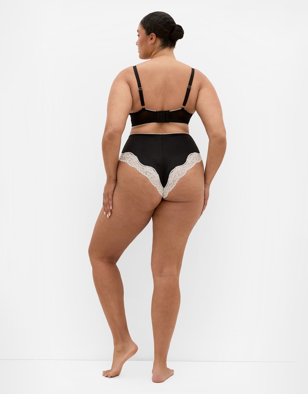 City Chic - Plus size Leticia Shorty - black