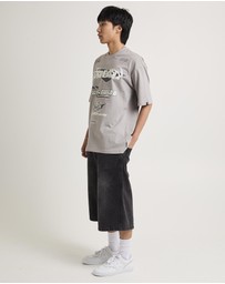 Standard - Formula T-Shirt