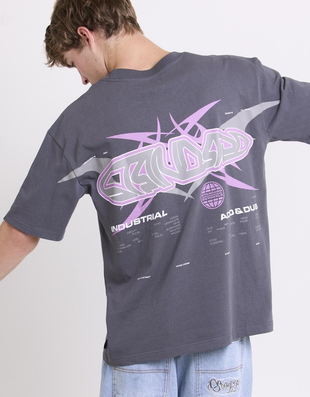 Standard - Implode T-Shirt