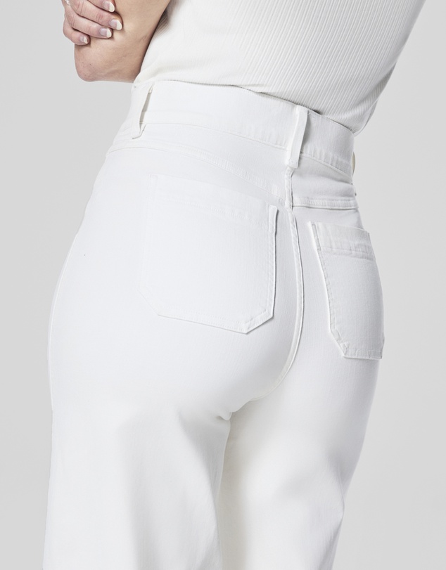 Spanx - Airessentials-Cropped Wide Leg Jeans - White