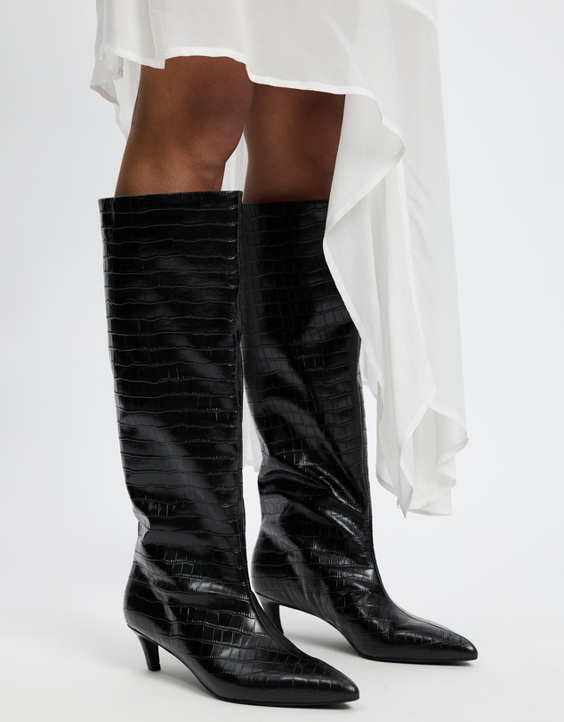 AERE - Nara Knee High Heeled Leather Boots