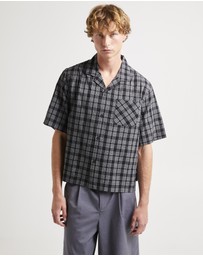Black Noise White Rain - Archibald Cropped Resort Shirt