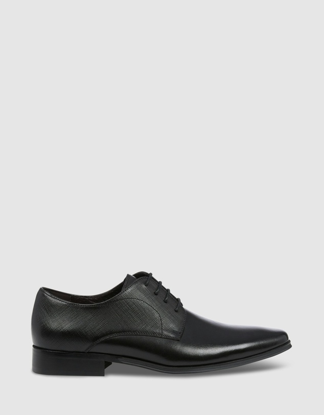 yd. - Richie Textured Shoe