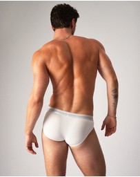 TEAMM8 - Icon Brief