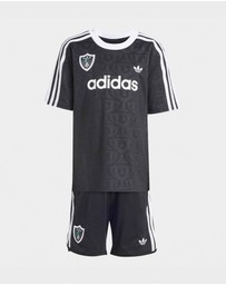 adidas Originals - adidas x Disney Shorts and Jersey Set - Kids-Teens