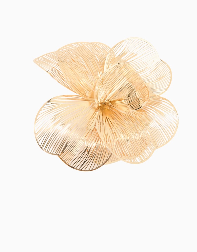 Lovisa - Gold Plated Laser Cut Full Flower Earrings