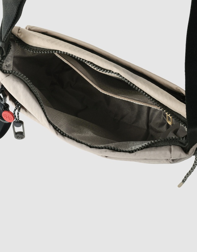 Hedgren - Makoto Square Crossbody