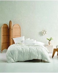Linen House - Layla Fashion Quilt Cover Set