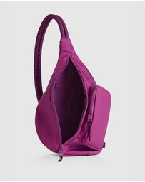 Nere - Momentum Sling Backpack