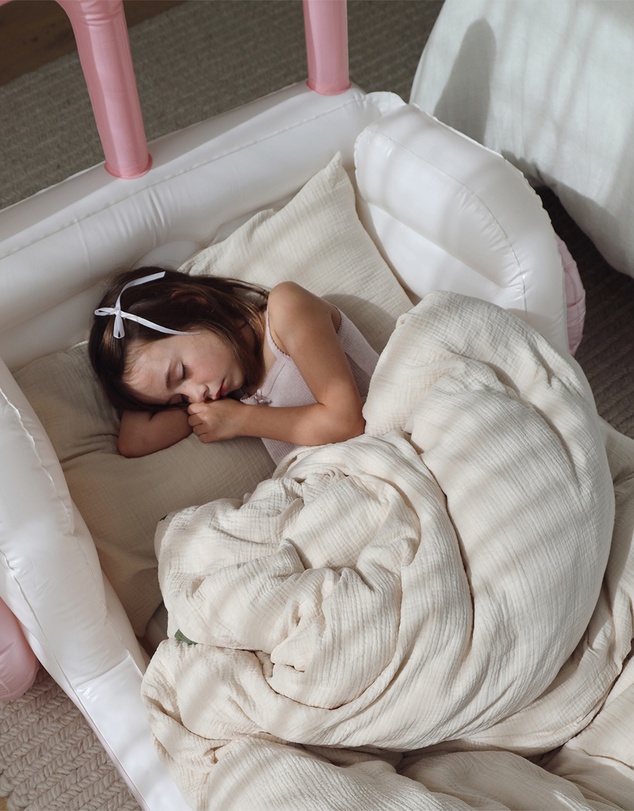 Sunnylife - Kids Sleepover Bed Summer Van