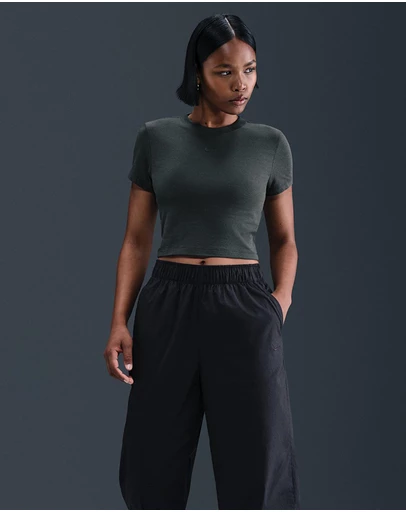 Nike - Sportswear Chill Knit Cropped T-Shirt