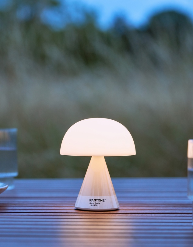 Lexon - Lexon Mina M Medium Portable Led Lamp PANTONE - Sand