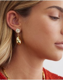 Carly Paiker - Laguna Double Pearl Earrings