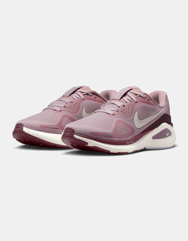 Nike - Structure 26 - Women's