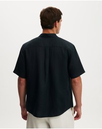 Cotton On - Relaxed Linen Short Sleeve Shirt