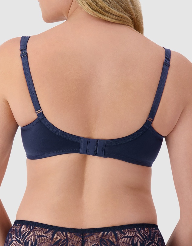 Triumph - Lacy Minimiser Bra