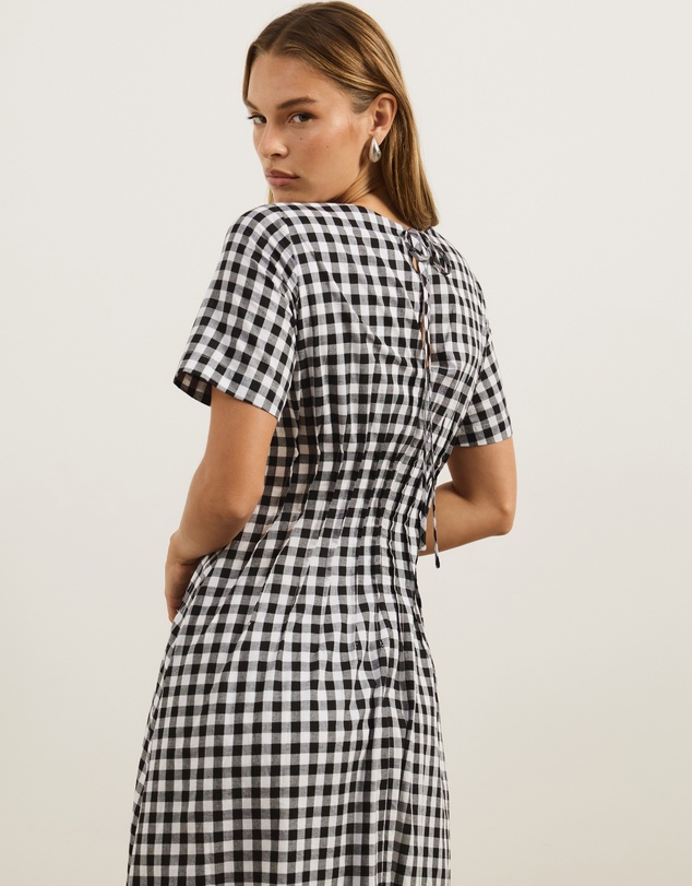 Atmos&Here - Maya Pleat Maxi Dress