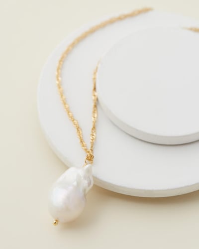 Positano Baroque Pearl Pendant Necklace