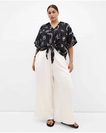 City Chic - Plus size Resort Border Print Shirt - black