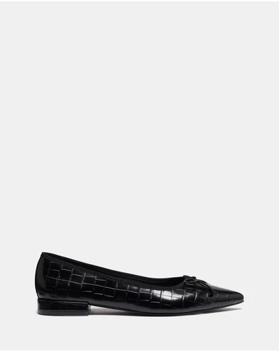 Therapy - Yazmina Pointed Flats