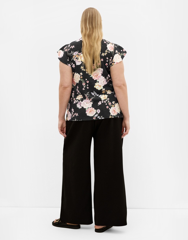 City Chic - Plus size Lori Print Top - black