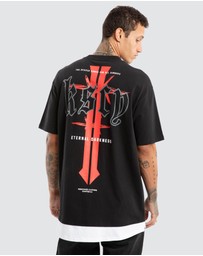Kiss Chacey - Eternal Box Layer Tee