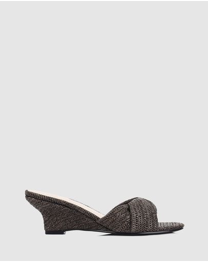 Chocolate Brown Raffia
