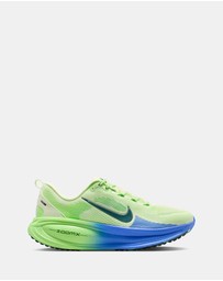 Nike - Vomero 18 - Men's