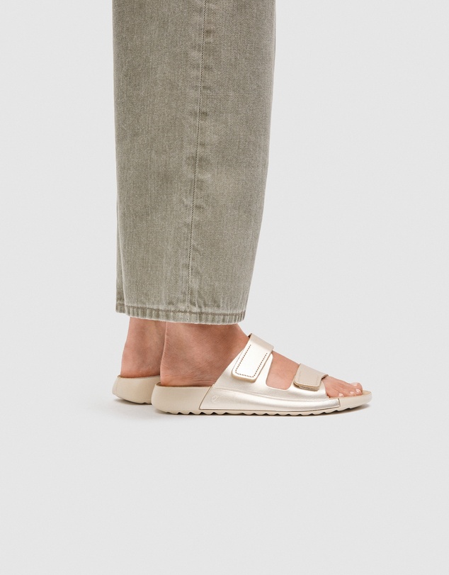ECCO - ECCO Cozmo