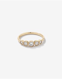 Michael Hill - 0.46 Carat TW Round Brilliant Graduated Diamond Bezel Set Ring in 10kt Yellow Gold