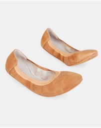 Walnut Melbourne - Ava Leather Ballet
