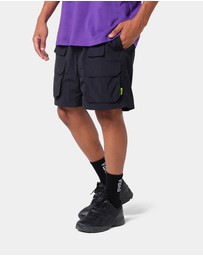 PYRA - Hike Short