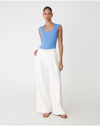 Forcast - Soho Rounded Square Neck Top
