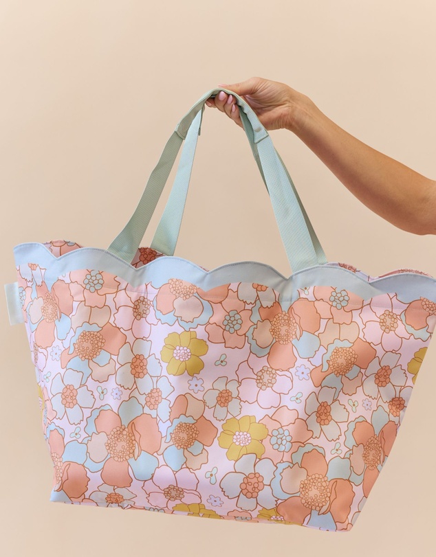 Sky Gazer - Scalloped Edge Beach Bag- Floral Azure