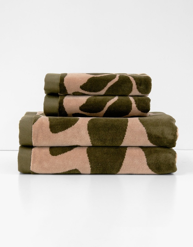 Aura Home - Palma Petal Australian Cotton Hand Towel