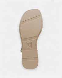 Naturalizer - Brandy Sandal - White