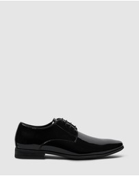 yd. - Flash Patent Shoe
