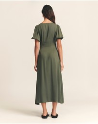 ST MRLO - Versa Midi Dress