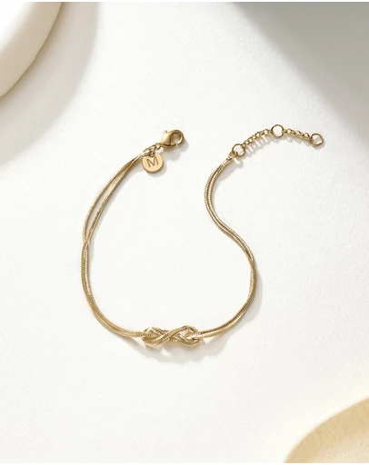 Mestige - Infinity Sky Bracelet - 18K Gold Plated