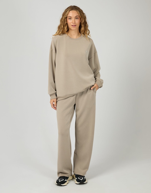 All About Eve - Luxe Active Box Crew Stone