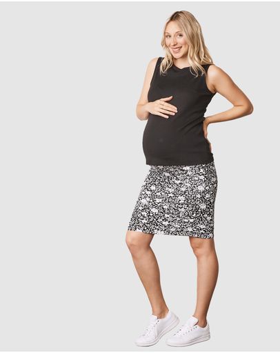 Black & Prints